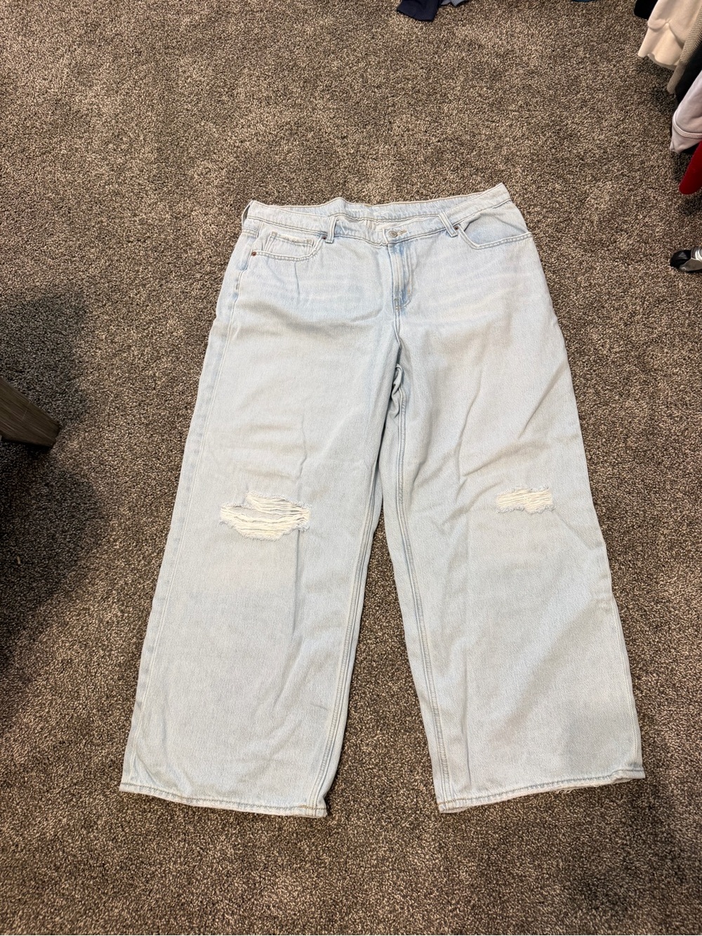 Plus size 18 Old Navy Light Wash Wide Leg Ripped Jeans